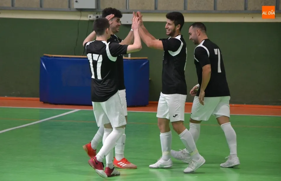 El III Senior da un nuevo paso en su objetivo con un triunfo que pudo ser mucho más amplio  