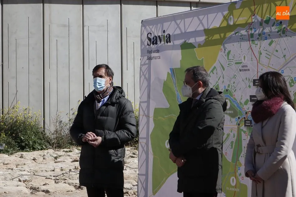 Foto 5 - Salamanca rinde homenaje a los profesionales que luchan contra la Covid-19 con el &lsquo;Bosque de los...