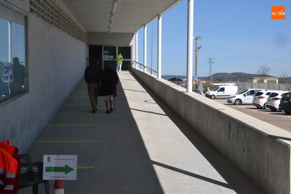 Foto 2 - Un total de 213 nonagenarios de la comarca reciben la 2&ordf; dosis de la vacuna contra el coronavirus  