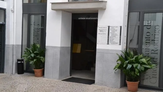 Aprobada una reforma de la planta baja de la Casa Consistorial para aprovechar los espacios vacíos ...