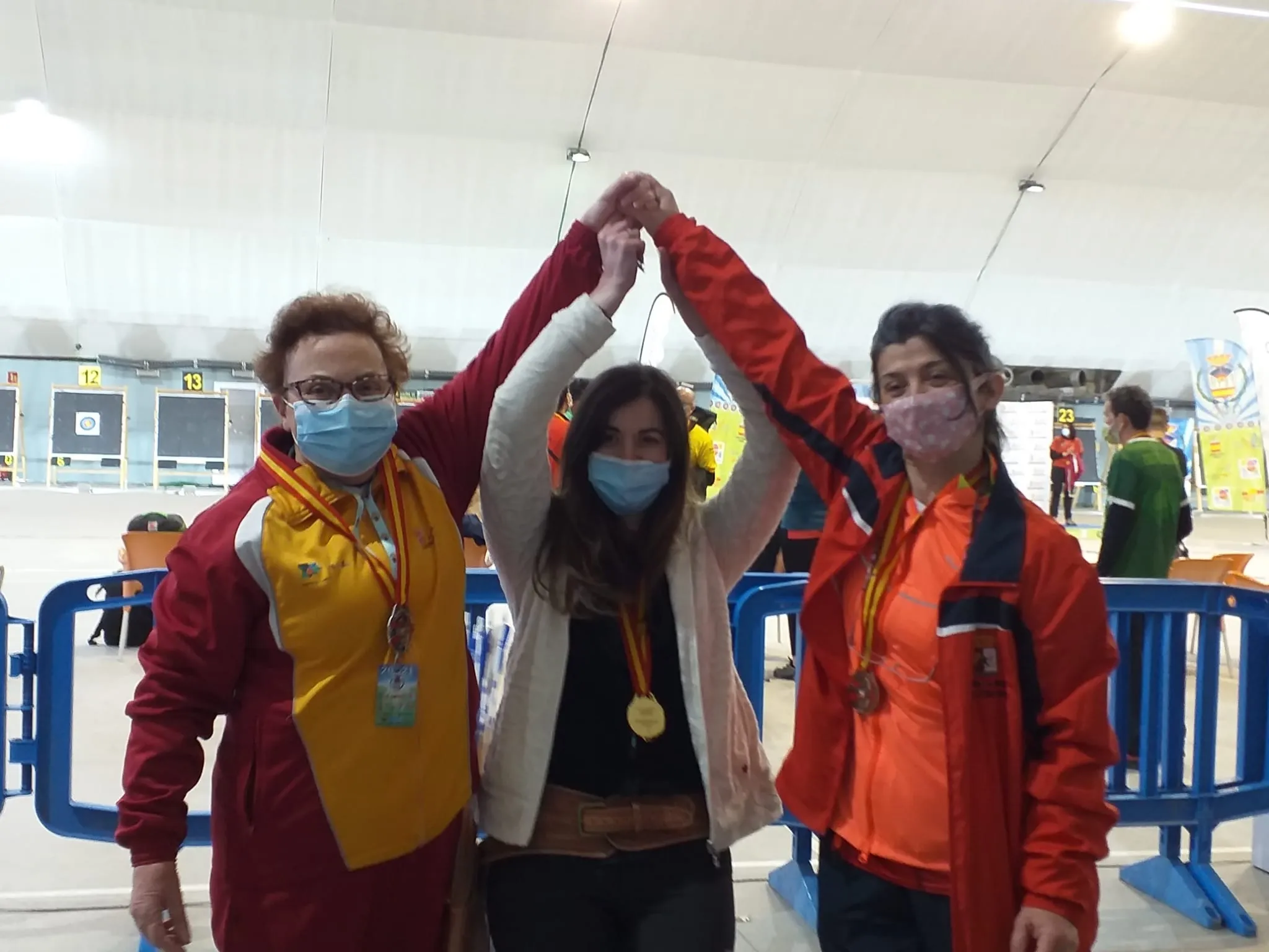 Foto 2 - Nuevo r&eacute;cord de Espa&ntilde;a y medalla de plata&nbsp;en el Campeonato de Espa&ntilde;a de tiro con arco para Rosa ...