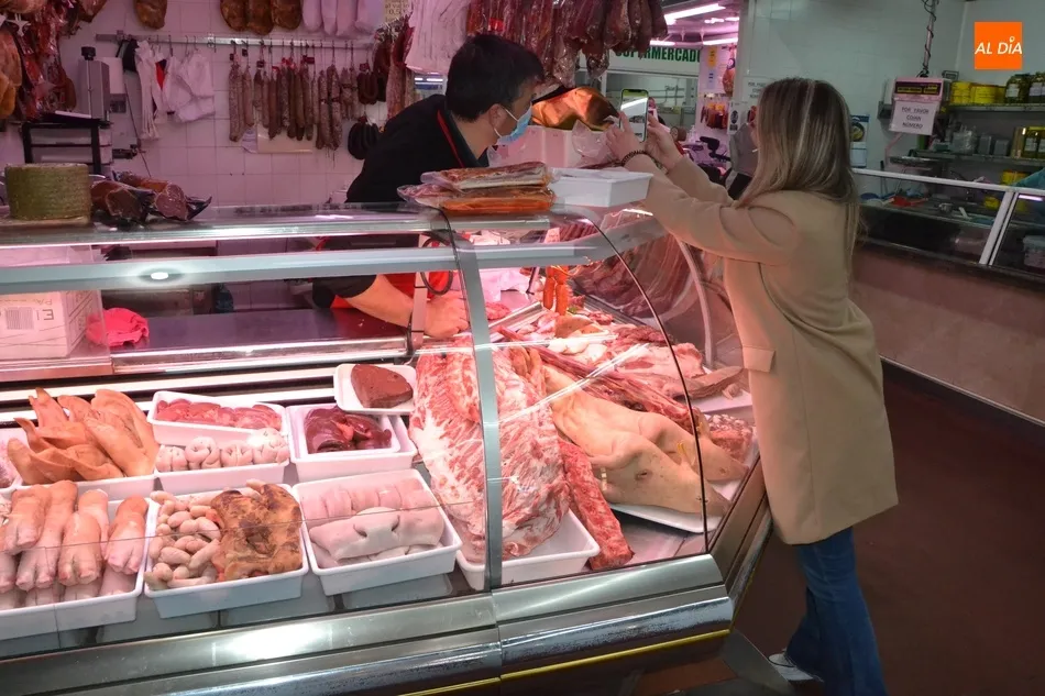 Foto 2 - Los puestos del Mercado de Abastos se incorporan a la aplicaci&oacute;n Komo CR  