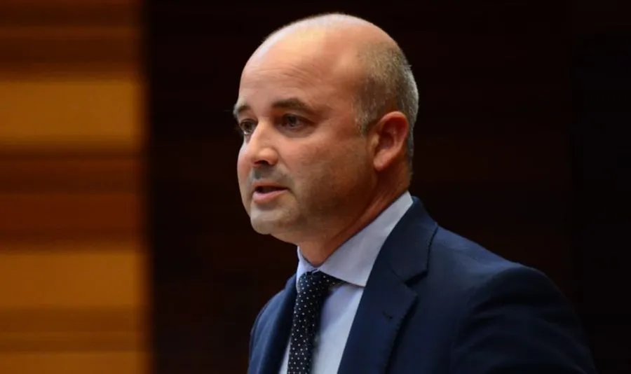 El portavoz parlamentario de Cs, David Castaño, ha afirmado que en este momento se dan las circunstancias objetivas para suprimir un impuesto injusto