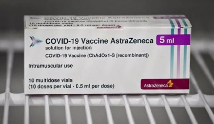 La noticia trasciende cuando la UE adopta una modificación del mecanismo de control creado para impedir la exportación de vacunas por fabricantes que estén incumpliendo sus compromisos de venta