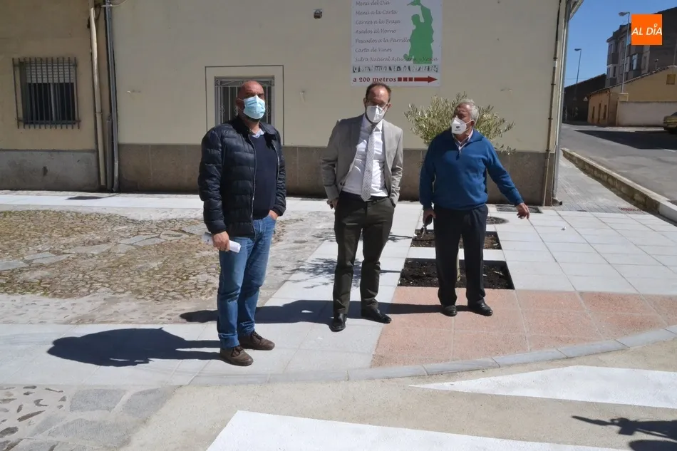 Foto 5 - Concluyen las obras para dotar de accesibilidad a las calles L&aacute;zaro, Peramato y Fuente Nava  
