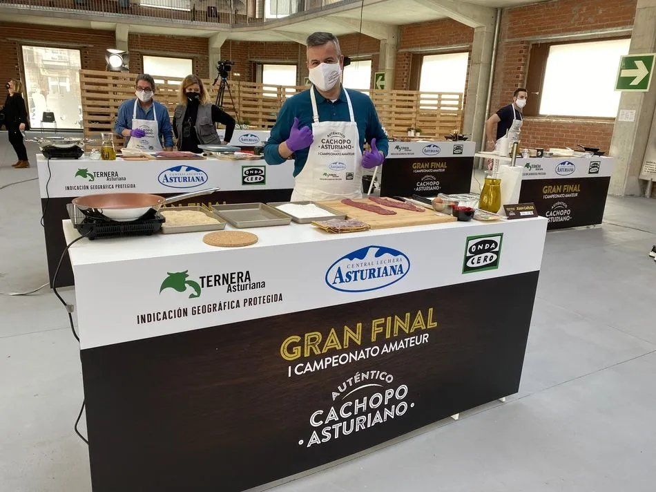Foto 4 - Un salmantino en la final del mejor cachopo casero de Espa&ntilde;a