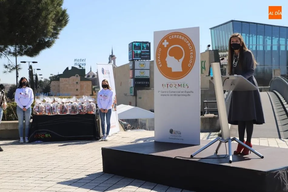 Foto 3 - El Tormes, primer centro comercial de Espa&ntilde;a con empleados formados para detectar y actuar ante...