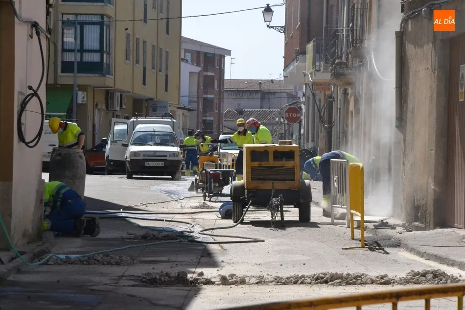 Foto 10 - Arrancan las obras de reforma de la calle Rastrillo, que quedar&aacute; como las v&iacute;as del centro...
