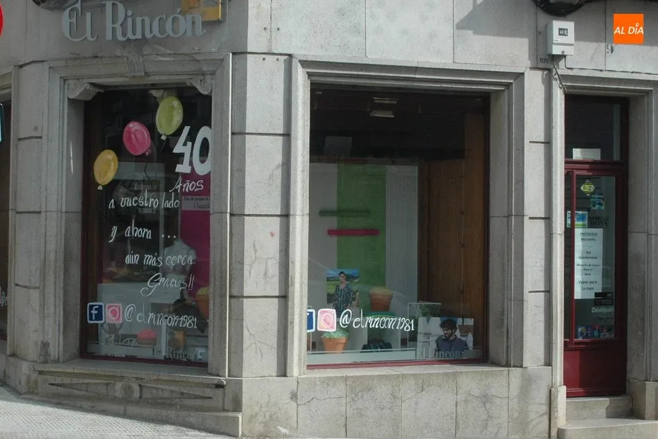 Foto 2 - La tienda de moda El Rinc&oacute;n cumple 40 a&ntilde;os en Vitigudino