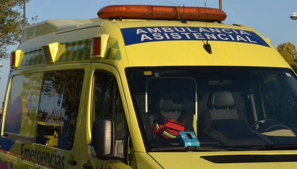 Trasladados al Hospital dos jóvenes tras sufrir un accidente de tráfico en Ciudad Rodrigo  