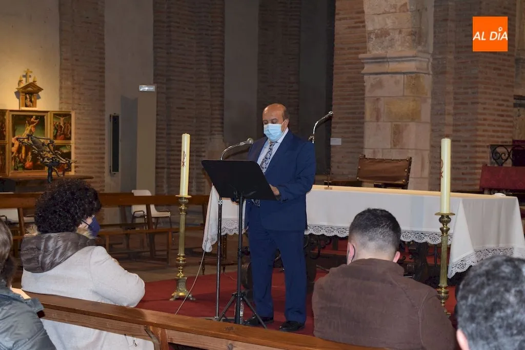 Foto 6 - El preg&oacute;n de Jose Carlos Jim&eacute;nez abre una Semana Santa &ldquo;diferente&rdquo; en Alba de Tormes
