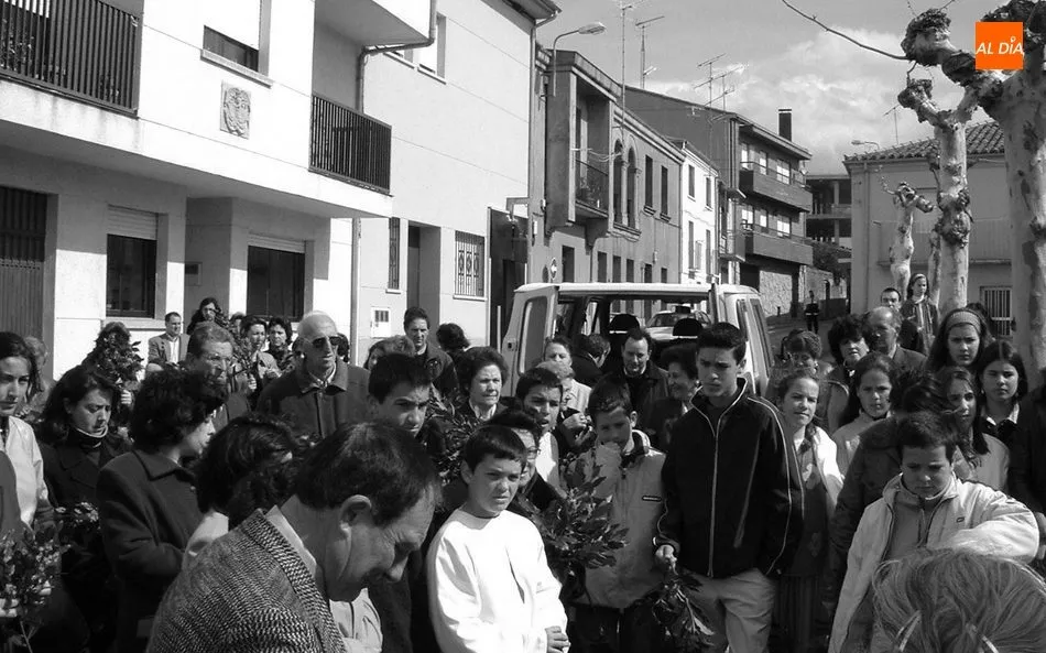 Foto 10 - As&iacute; fue el Domingo de Ramos en Vitigudino en 2003