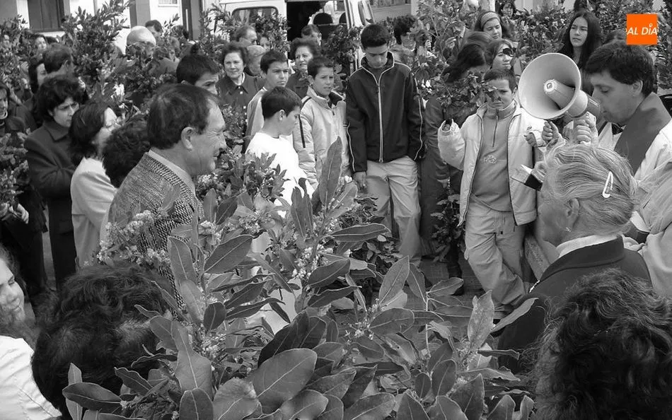 Foto 3 - As&iacute; fue el Domingo de Ramos en Vitigudino en 2003