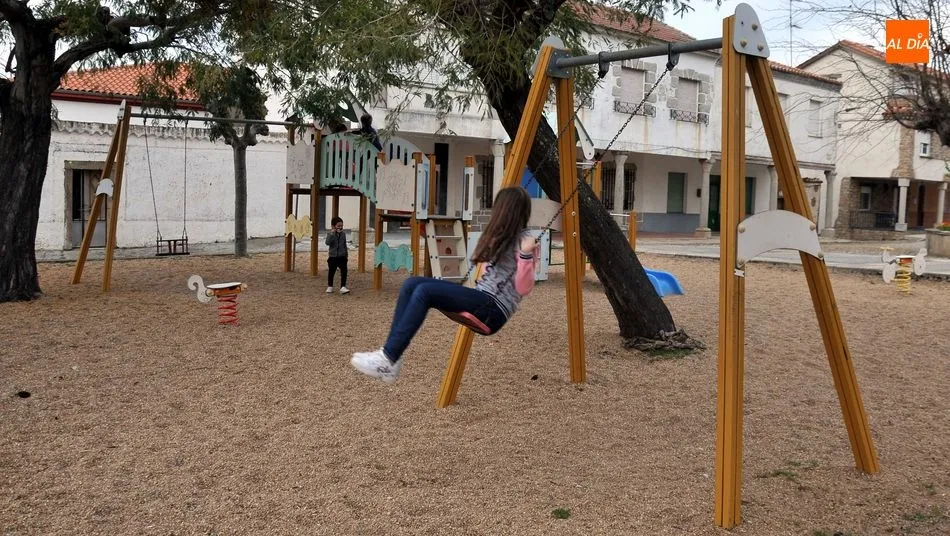 Foto 9 - Una rampa facilita el acceso a la Plaza de Espa&ntilde;a en La Fregeneda&nbsp;