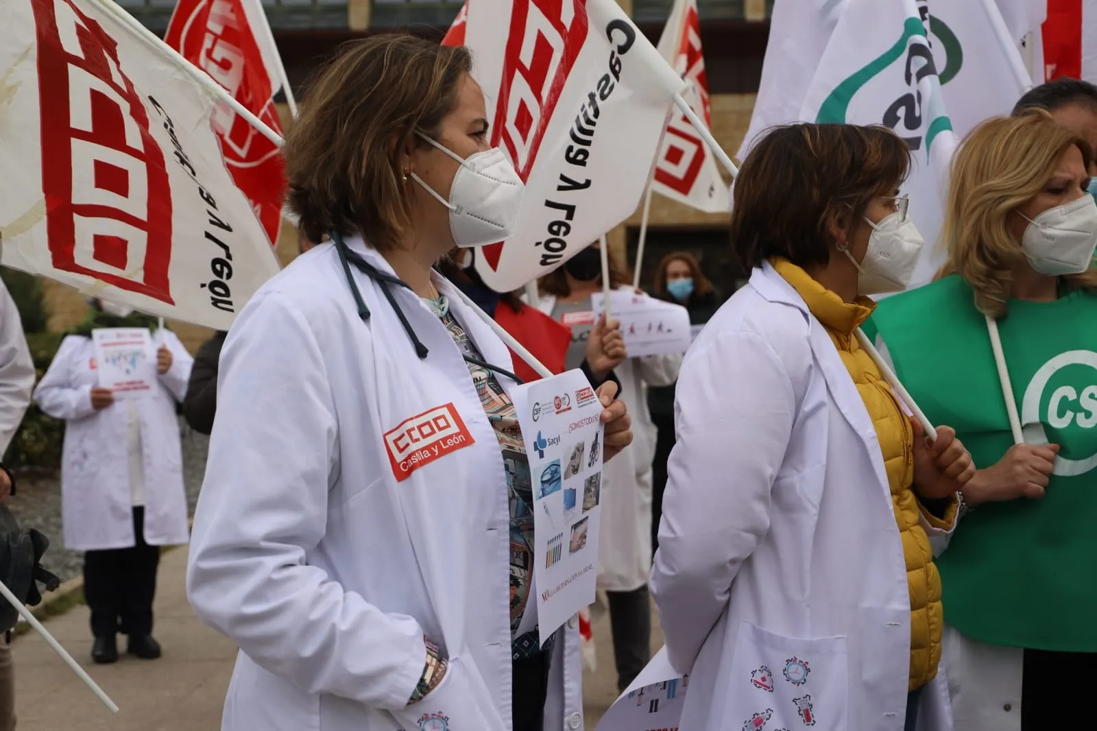 Foto 9 - CCOO, CSIF y UGT piden que las mejoras para enfermeras equiparen a todos los empleados p&uacute;blicos de ...