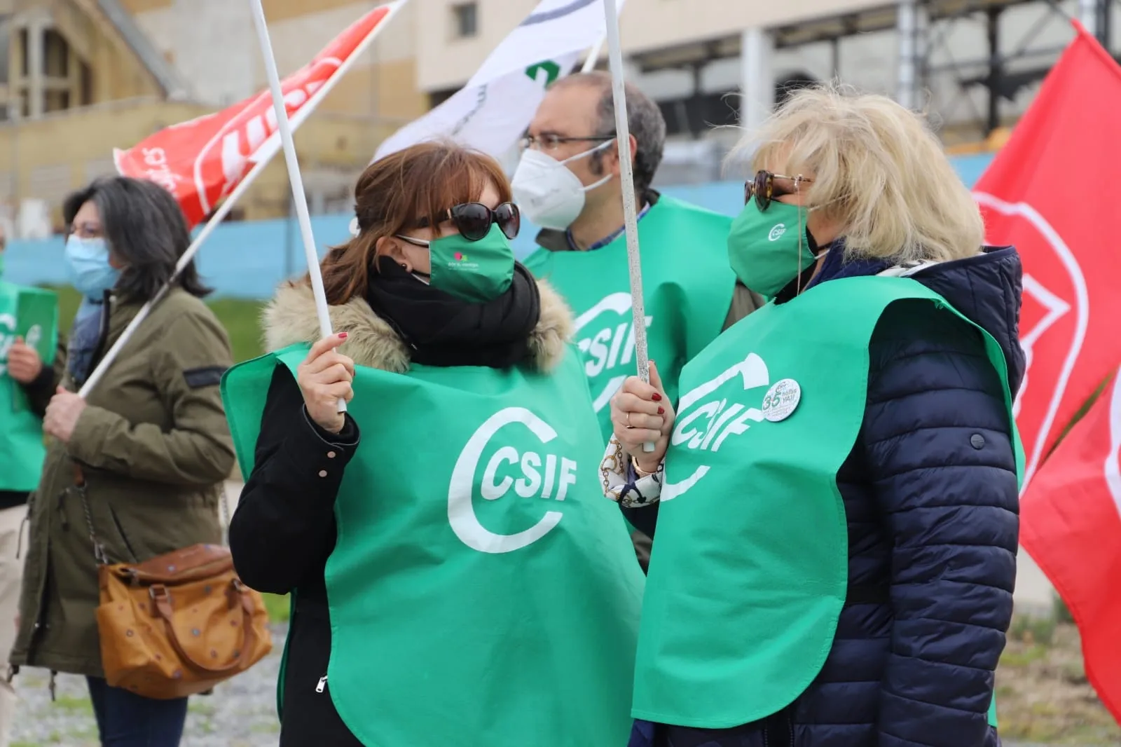 Foto 7 - CCOO, CSIF y UGT piden que las mejoras para enfermeras equiparen a todos los empleados p&uacute;blicos de ...