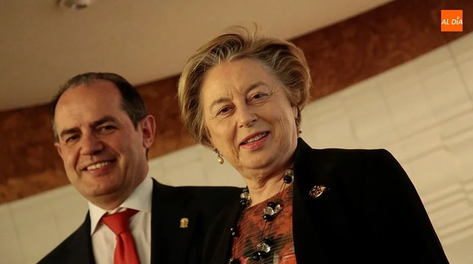 Josefina Cuesta en una conferencia en el Colegio de Médicos de Salamanca. Foto de archivo