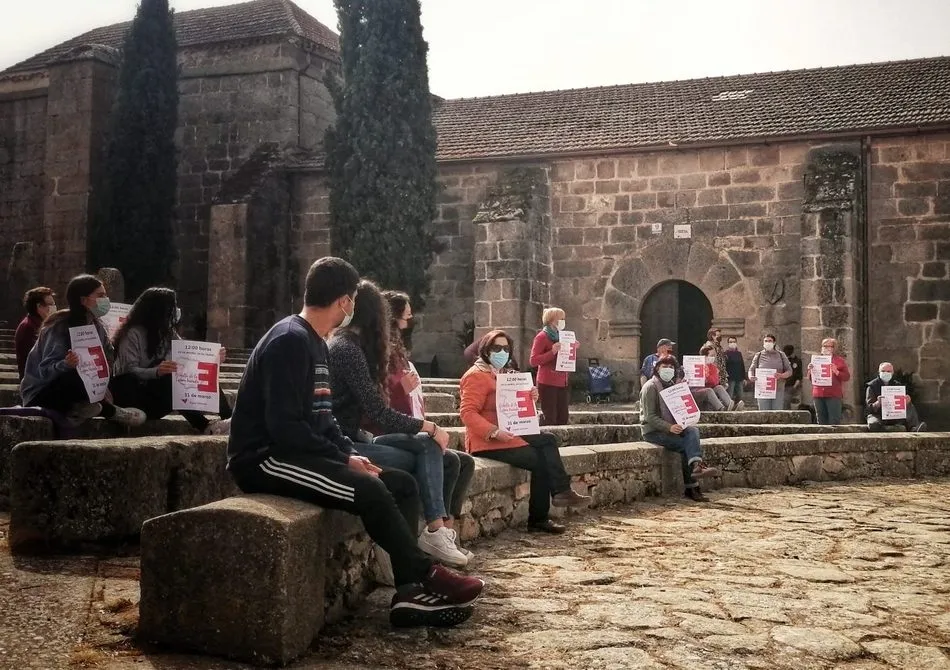 Foto 7 - Los municipios del noroeste salmantino exigen una sanidad digna y apoyan la Revuelta de la Espa&ntilde;a...