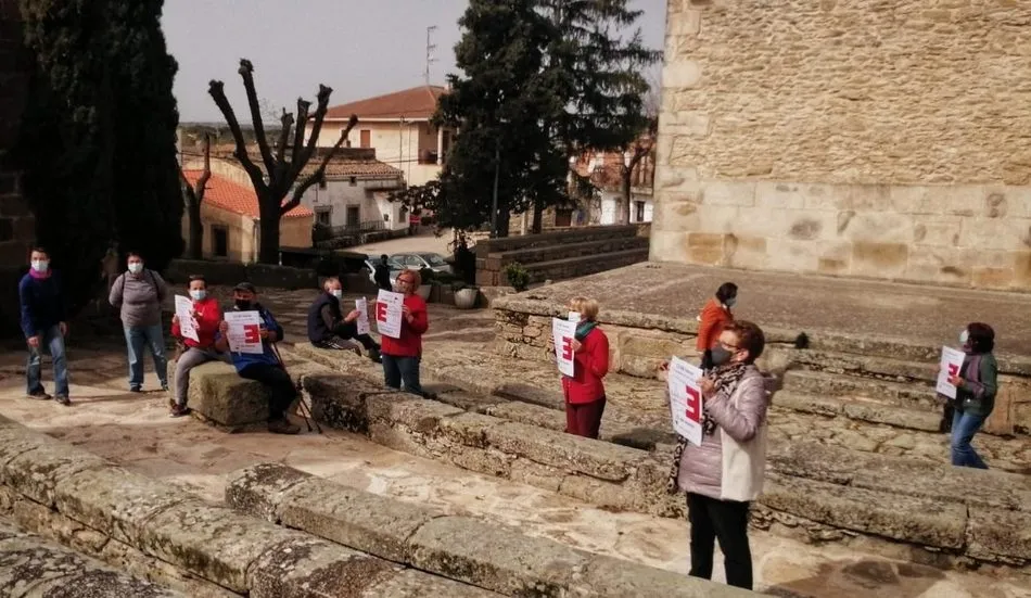Foto 10 - Los municipios del noroeste salmantino exigen una sanidad digna y apoyan la Revuelta de la Espa&ntilde;a...