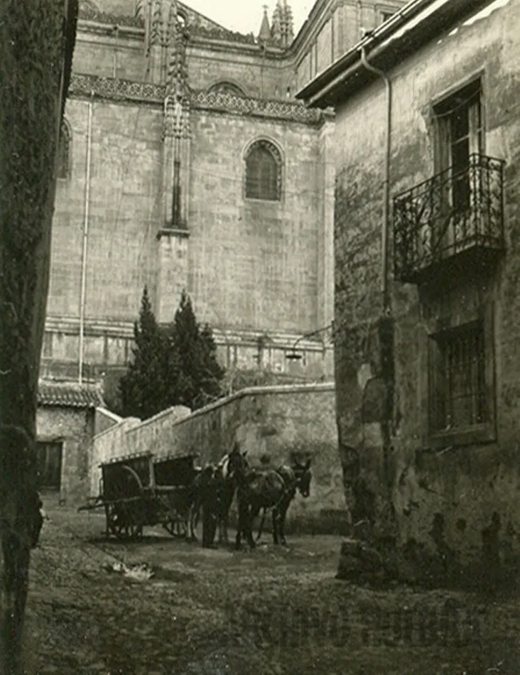 Foto 3 - La calle de San Vicente Ferrer, junto a la Catedral