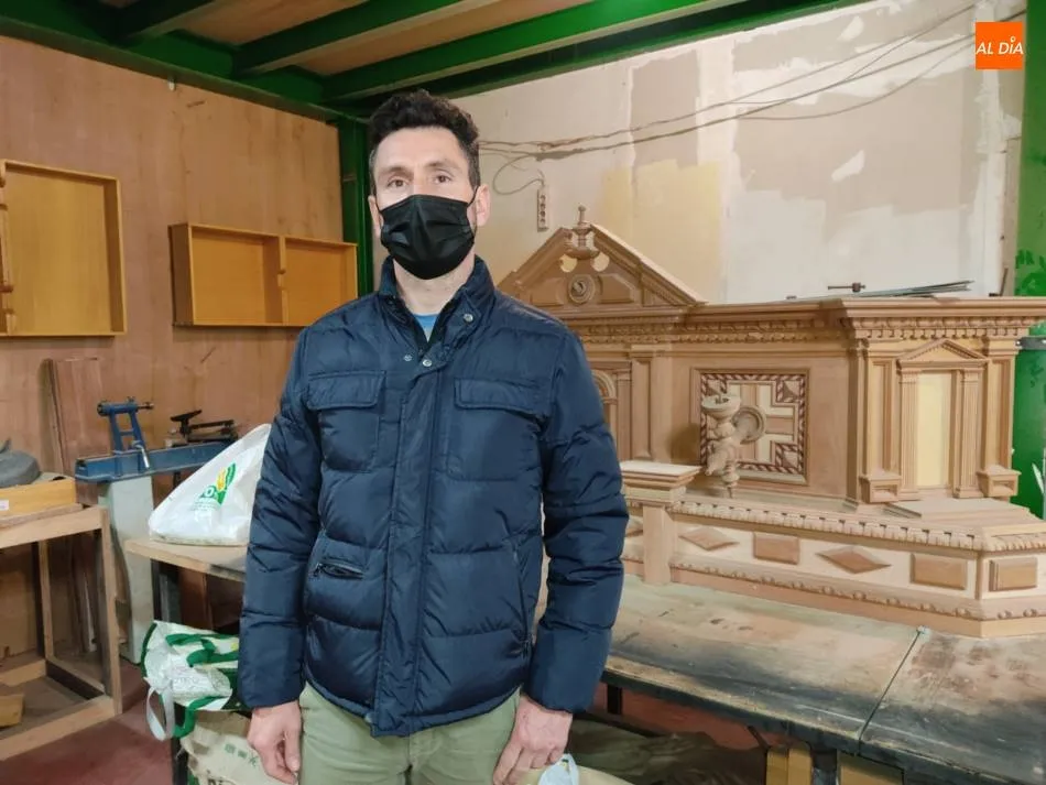 Oscar Rodríguez Fernández, hermano mayor de la Archicofradía del Rosario. | Jorge Holguera