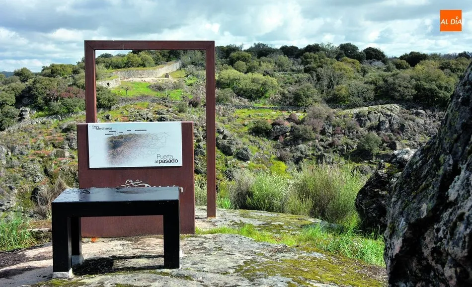 Castro de Las Merchanas en Lumbrales / CORREDERA