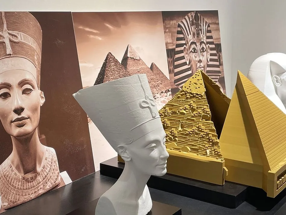 Foto 7 - El Tormes estrena hoy Xcala, una exposici&oacute;n de monumentos y lugares singulares del mundo...