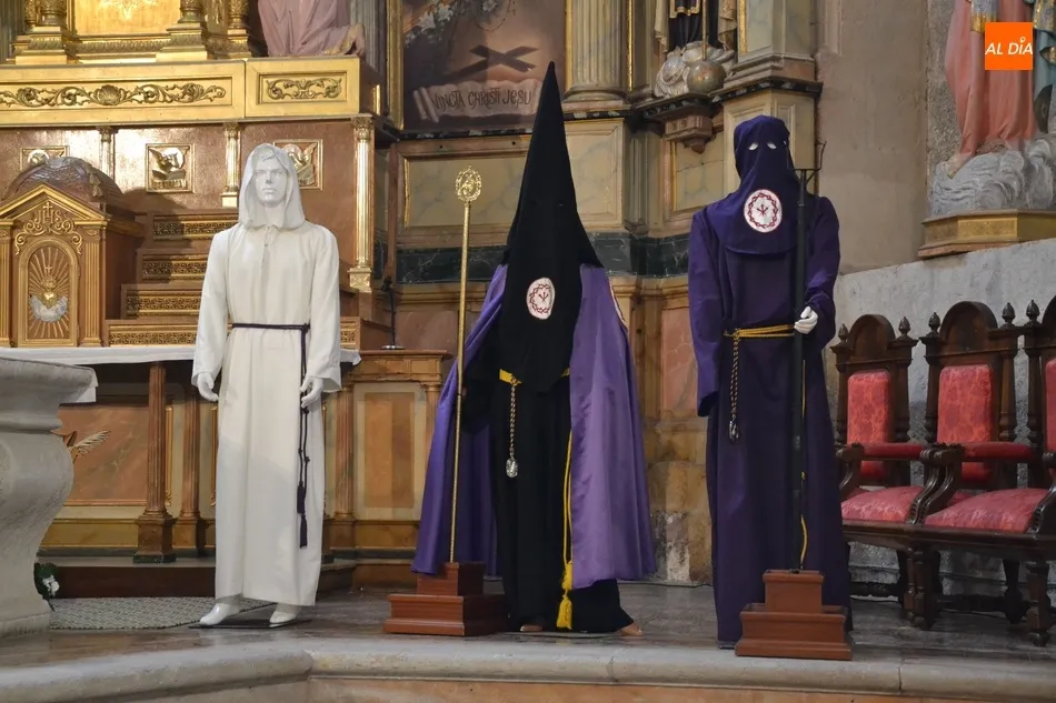 Foto 7 - La Cofrad&iacute;a de Jes&uacute;s Nazareno da a Ciudad Rodrigo aroma de Semana Santa  