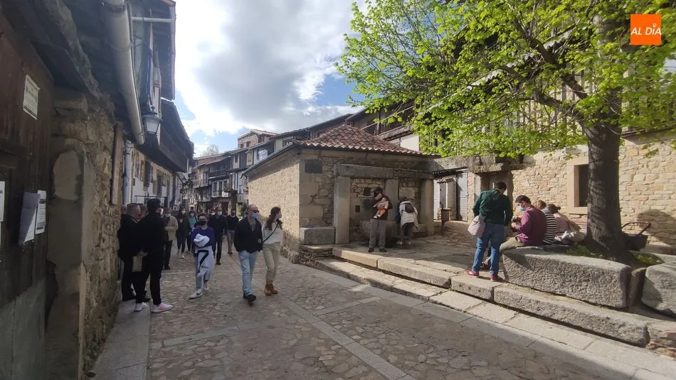 Foto 6 - La Sierra de Francia recibe una gran afluencia de turistas