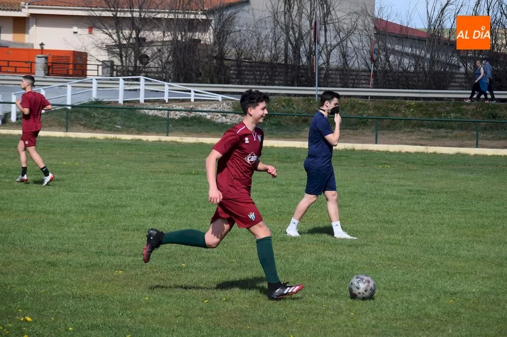 Foto 11 - El Cadete del Guijuelo realiza una &ldquo;miniconcentraci&oacute;n&rdquo; en Alba de Tormes
