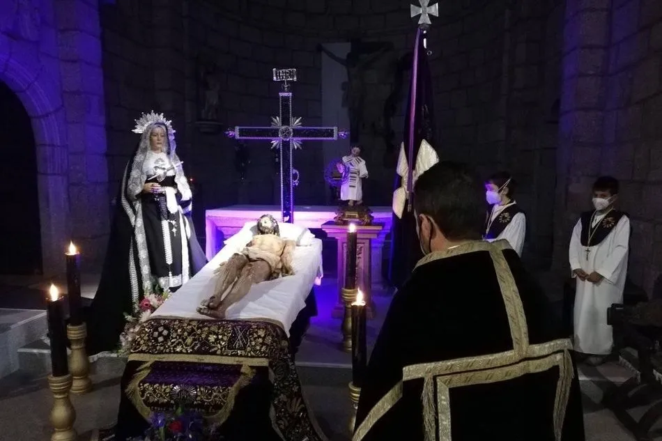 Foto 2 - El Serm&oacute;n de las Siete Palabras, uno de los pocos actos de la Semana Santa bejarana