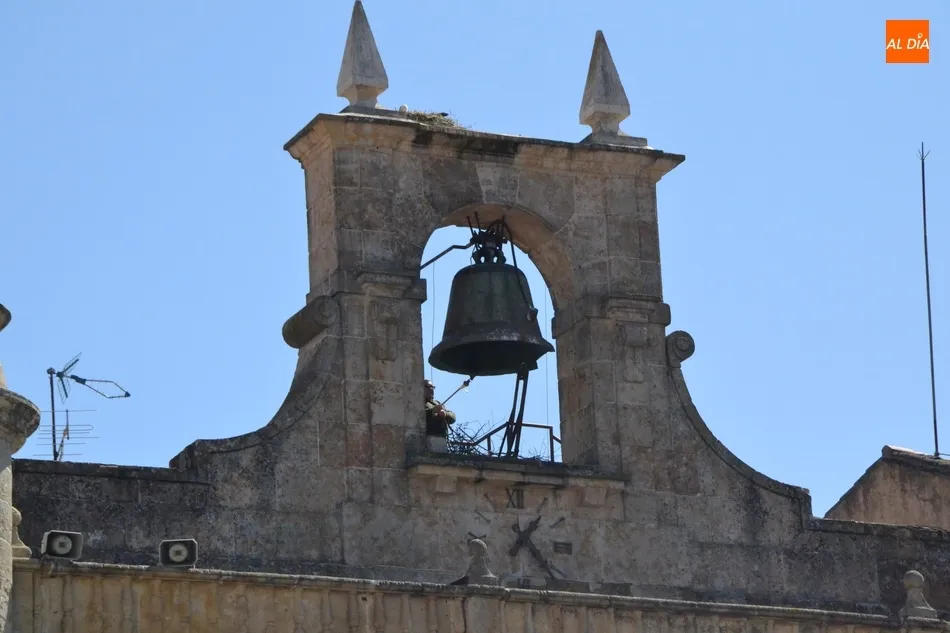 Foto 11 - Tocado el Reloj Suelto para festejar el Domingo de Resurrecci&oacute;n  
