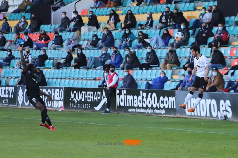 Foto 5 - El Salamanca UDS se inmola en el a&ntilde;adido con el Lealtad y deja claro que la segunda fase no ser&aacute;...
