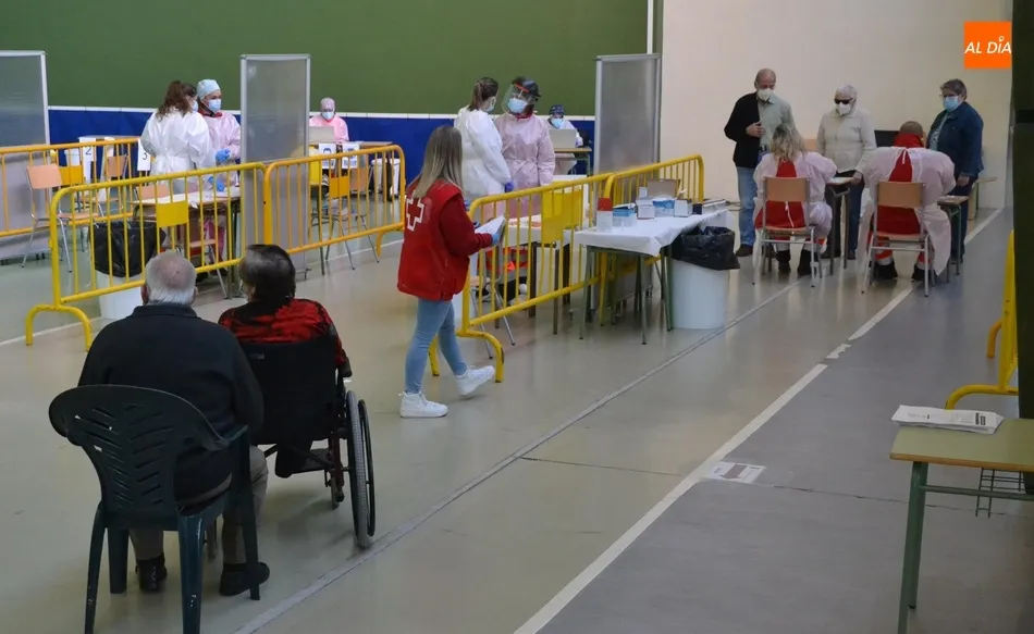 Foto 5 - Completada la vacunaci&oacute;n del primer grupo de personas de 80 a 90 a&ntilde;os de edad  