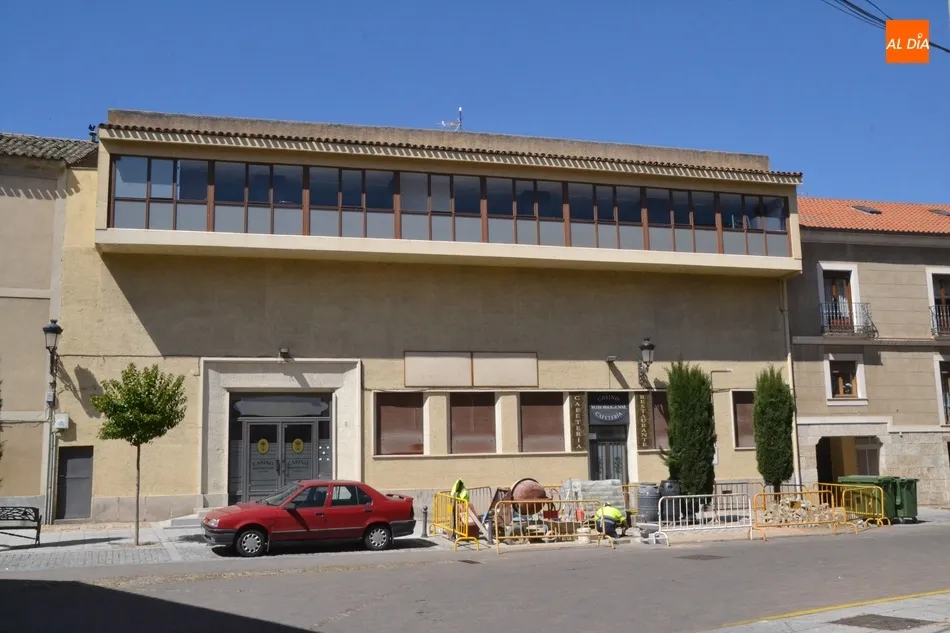 Foto 3 - En marcha una nueva tanda de retirada de contenedores soterrados del centro hist&oacute;rico mirobrigense