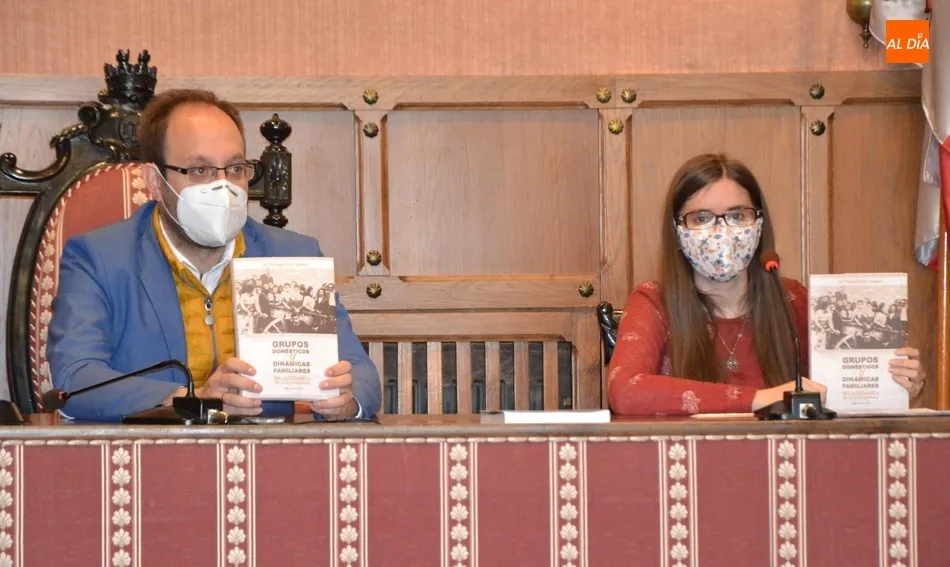 Presentado en Ciudad Rodrigo el libro de Pamela Rubio sobre las familias de la comarca  