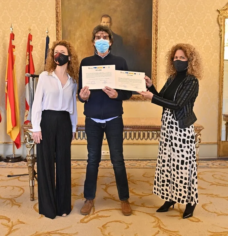 Foto 4 - El Ayuntamiento concluye la formaci&oacute;n de 13 personas desempleadas para facilitar su inserci&oacute;n en...