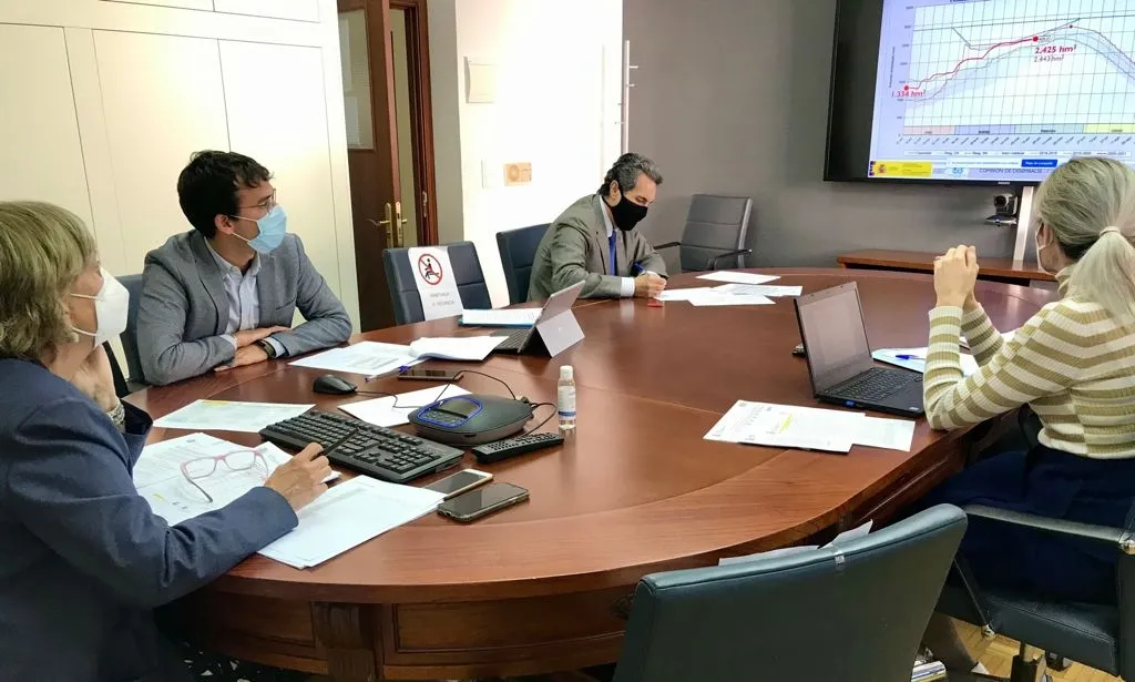 Fijada la cantidad de agua que deberán tener Irueña y el pantano al concluir la campaña de riego ...