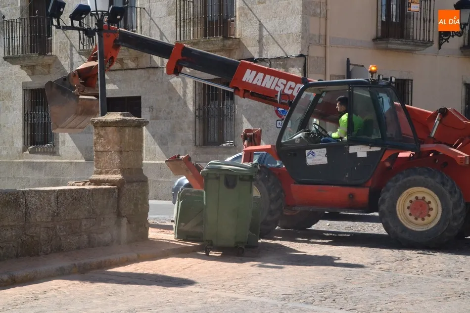 Foto 3 - Suprimida la l&iacute;nea de contenedores soterrados situada junto a la Iglesia de Cerralbo  