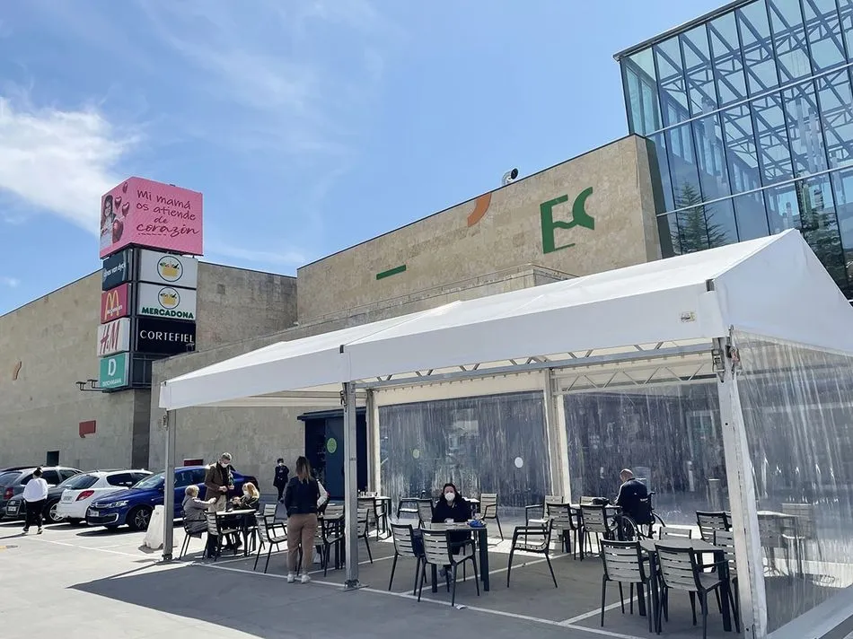 Foto 5 - Cafeter&iacute;as, cervecer&iacute;as y restaurantes del CC El Tormes siguen ofreciendo servicio en las nuevas...