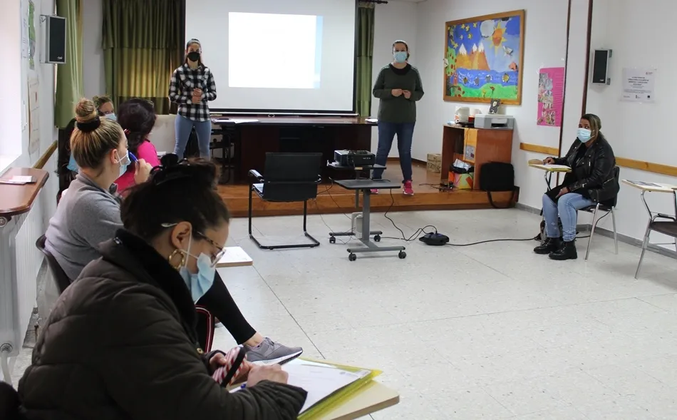 Foto 2 - C&aacute;ritas arranca una acci&oacute;n en empleo dom&eacute;stico dentro de los itinerarios de inserci&oacute;n...