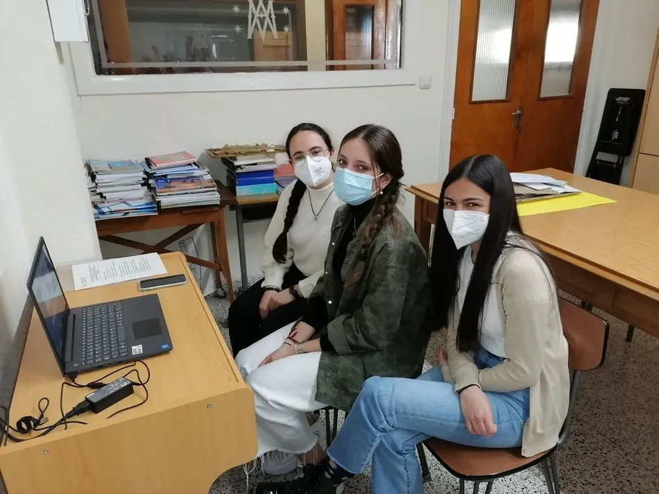 Cinco alumnos del Colegio San Juan Bosco, en la final autonómica de la Olimpiada Filosófica