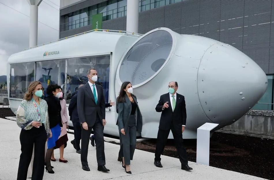 Foto 2 - Los Reyes inauguran el Campus de Iberdrola, centro global para el conocimiento, la innovaci&oacute;n y la ...