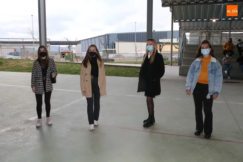 Foto 11 - Los j&oacute;venes de Guijuelo eligen a las damas de honor de las fiestas