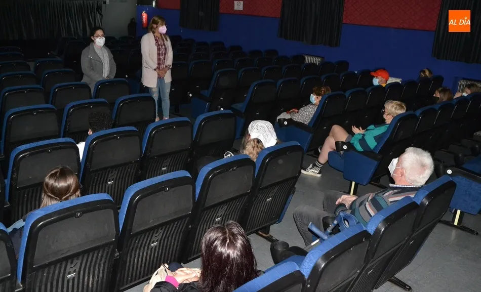 Sesión de igualdad en el Cine Juventud con la proyección de ‘Figuras Ocultas’  