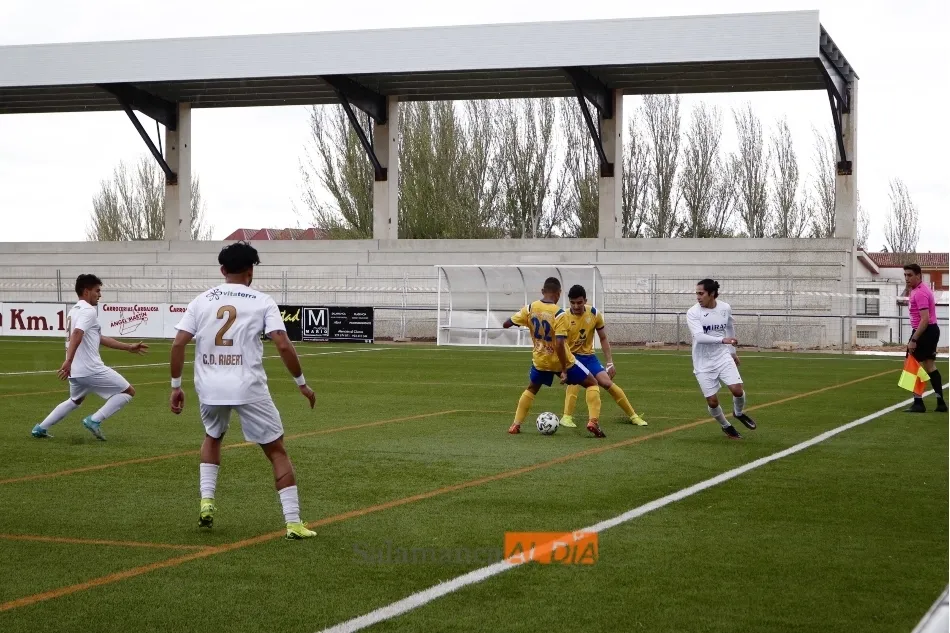 Foto 4 - Tablas en el derbi entre el RS Monterrey y el Ribert (1-1)