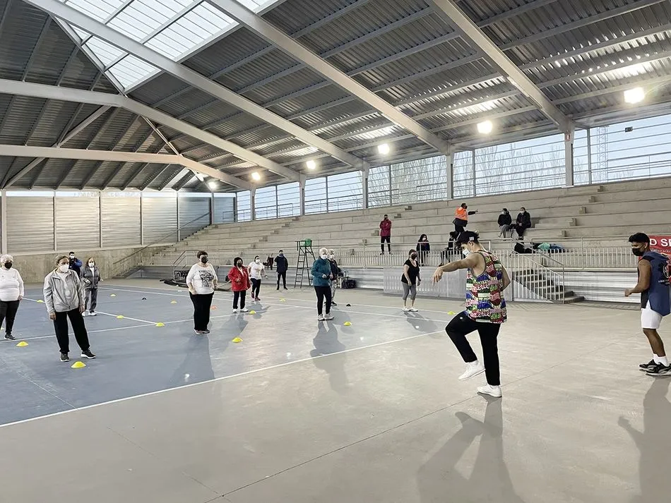 Foto 7 - Vecinos de todas las edades se apuntan al &lsquo;Carbajosa Move On&rsquo; a ritmo de zumba
