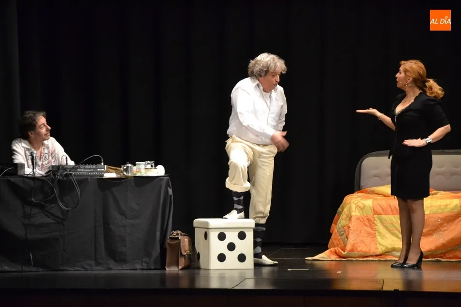 Foto 5 - Gran entrada en la cita teatral con &lsquo;Yo me bajo en la pr&oacute;xima, &iquest;y usted?&rsquo;  