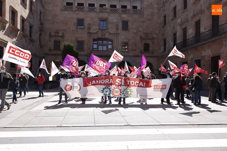 Foto 11 - &nbsp;#AhoraS&iacute;Toca, nueva movilizaci&oacute;n de UGT y CCOO para que el Gobierno cumpla sus promesas