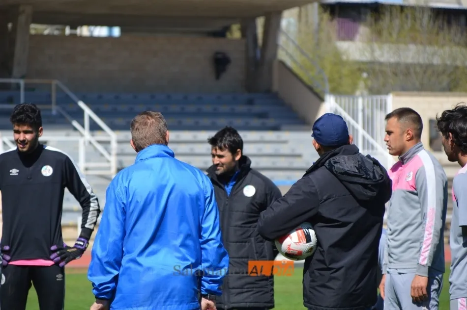 Foto 7 - Suave sesi&oacute;n de recuperaci&oacute;n del Salamanca UDS con un partidillo entre los suplentes